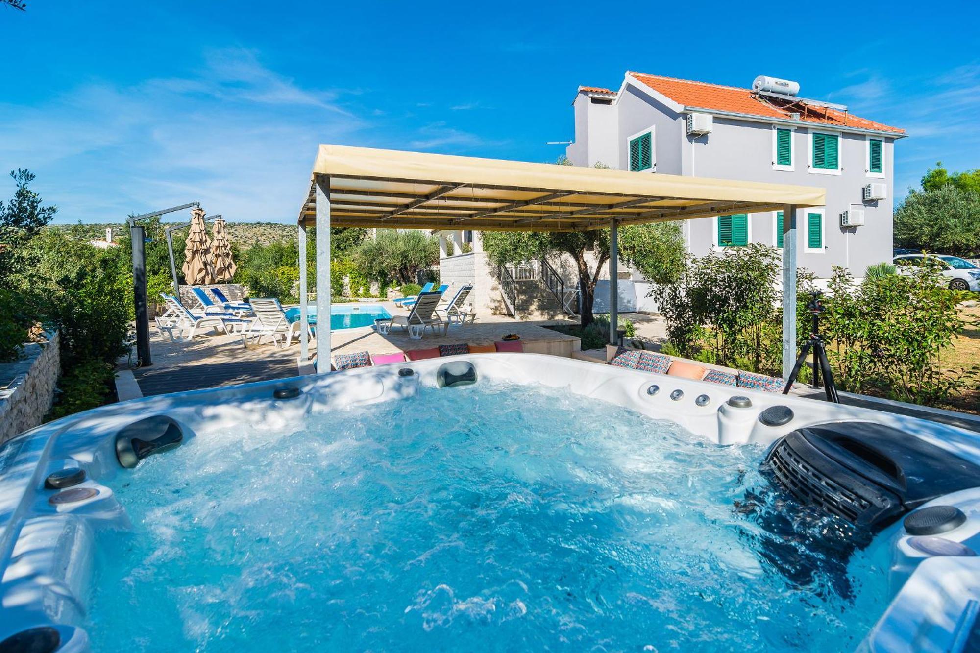 Villa Decima Milna  Buitenkant foto